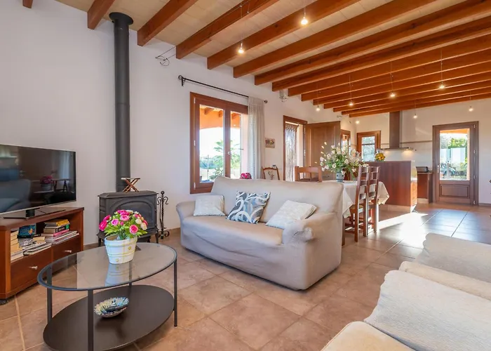 Son Morro -ca Na Poveta- فيلة